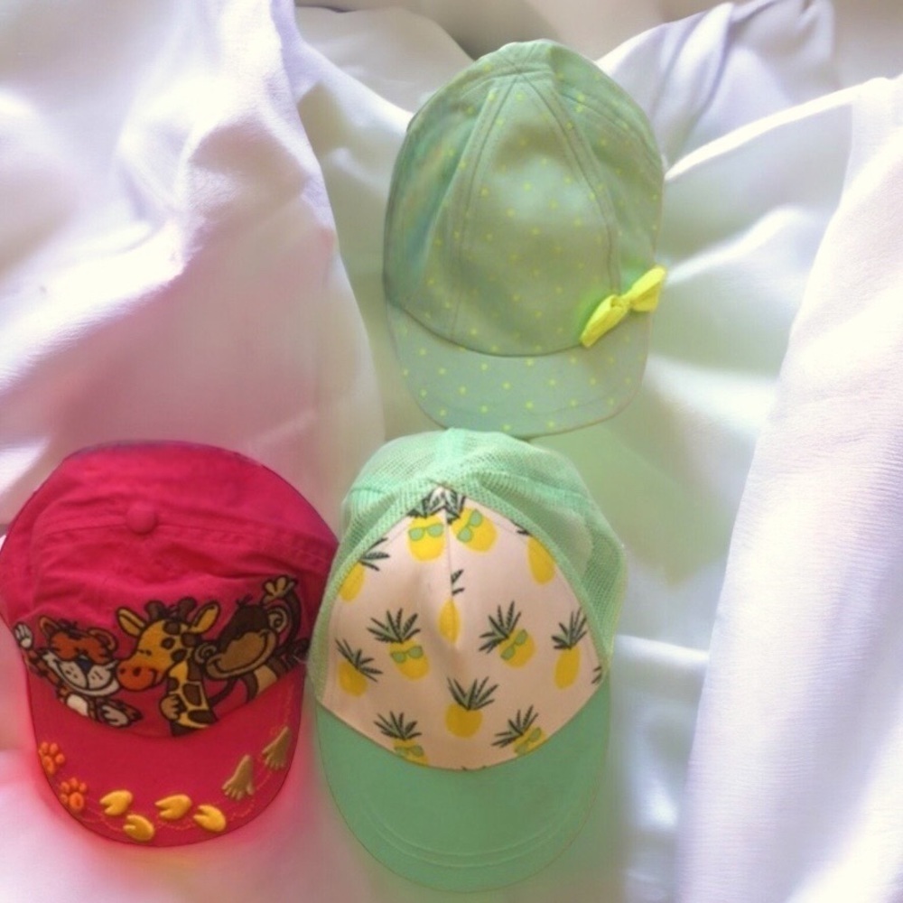 Bundle of 3 NEW HATS /Baseball Caps Little Girls Zoo Tampa Misc Baby 12-18 month